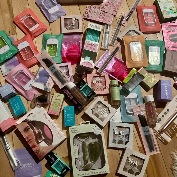 LIVE 9:11 PM SHARING OTHERS💗🎉LIKE THIS POST SO YOU KNOW WHEN I GO LIVE💗🎉 - Picture 14 of 16